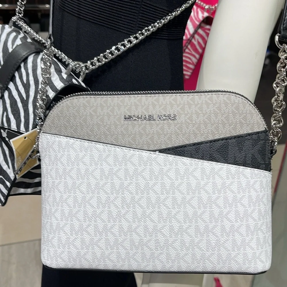 Michael Kors Jet Set Travel Color-Block Signature Logo Crossbody Bag
Optic White - Picture 15 of 16